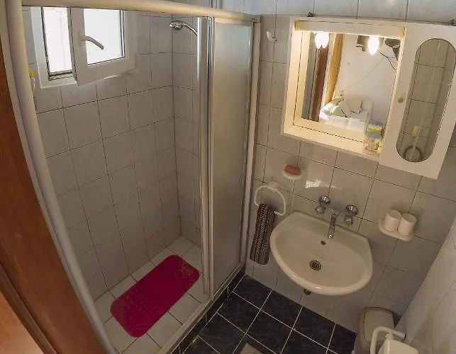 Διαμέρισμα By The Sea Tisno, Murter - 15895 *