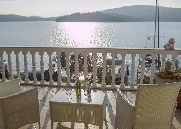 By The Sea Tisno, Murter - 15895 Διαμέρισμα Tisno