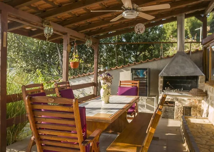 Διαμέρισμα By The Sea Tisno, Murter - 15895